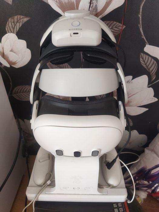 Продам oculus quest 3