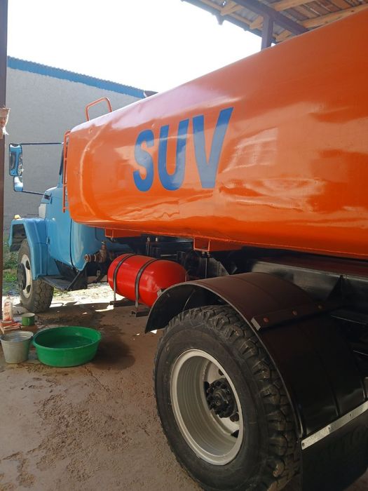 Zil vodovoz sotiladi