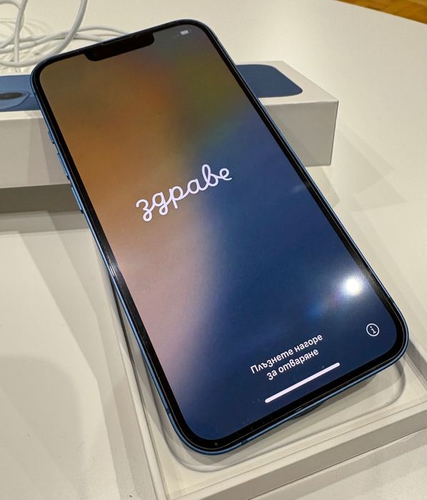 Телефон iPfone13