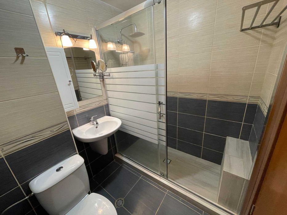 Дава се под наем Двустаен апартамент в к.к. Св.Св. Константин и Елена - 60 кв.м за 600 € - Снимка #6