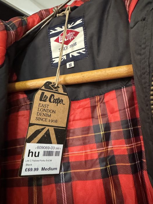 Geacă iarna de la Lee Cooper