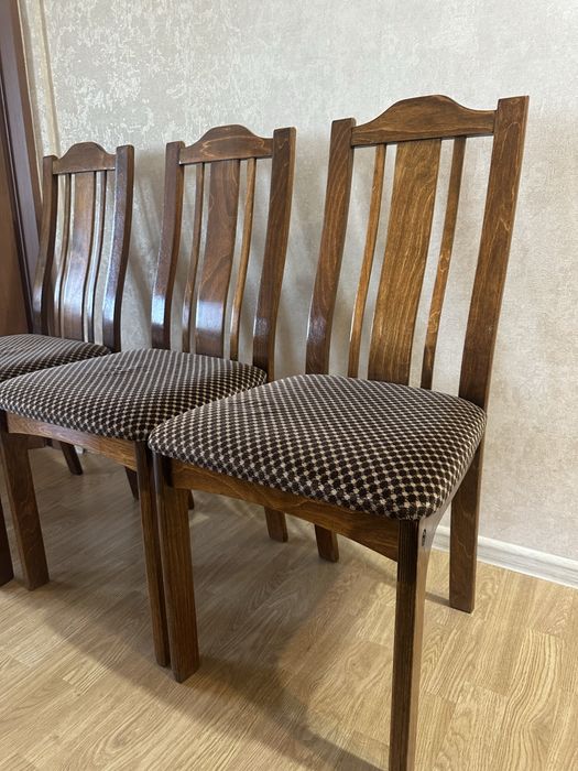 Деревянные стулья 3шт.