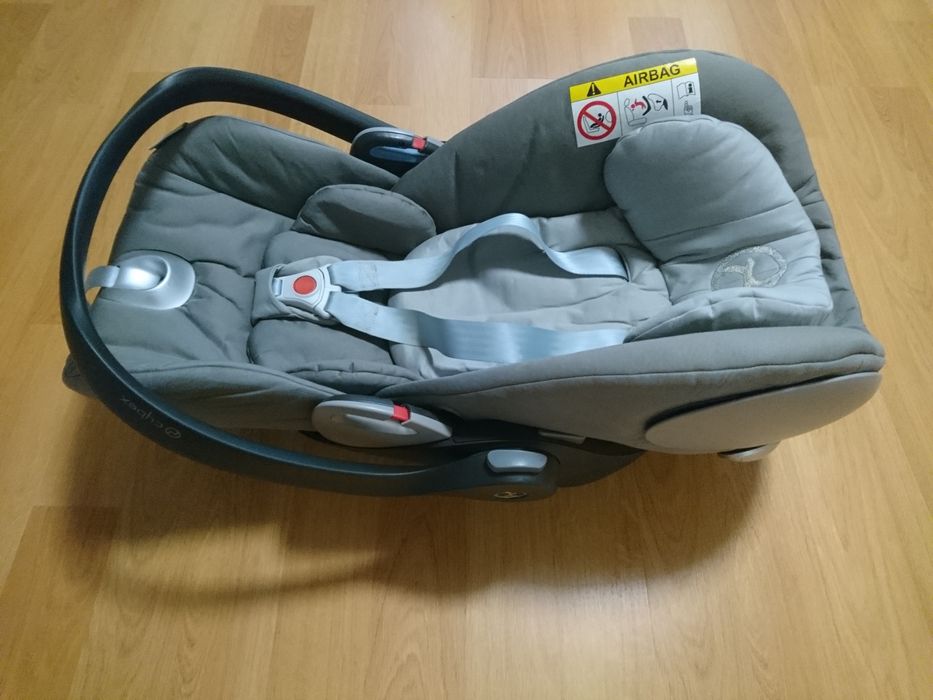 Кошче за кола Cybex Cloud Q