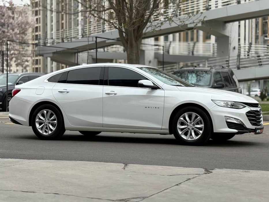 Malibu Premier 2021 год