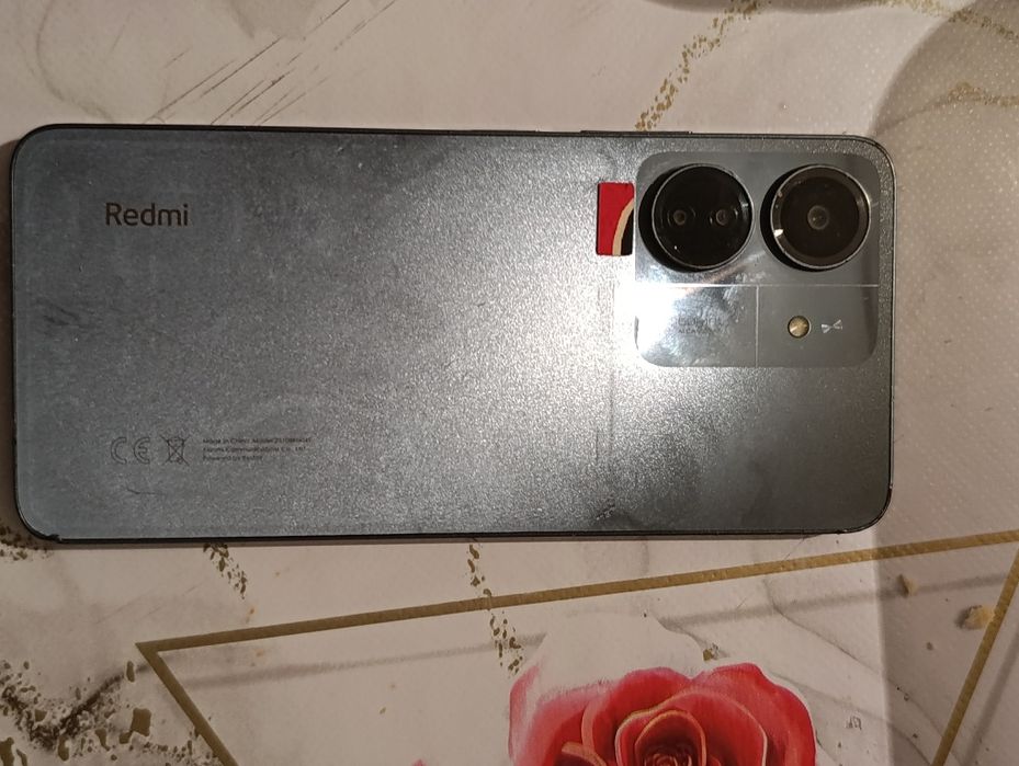 Продается Redmi13c в хорошем состоянии