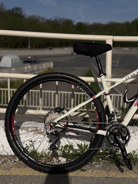 Bicicletă MTB Rotwild C1 – 29” – echipare FOX / Shimano – stare foarte bună