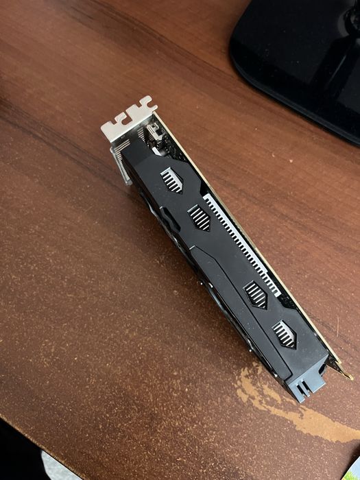 Видео карта Amd radeon rx 560 series 2GB