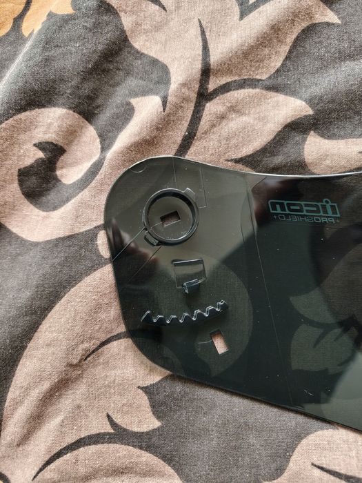 Тъмен визьор за каска Icon Airframe, Alliance и Alliance GT