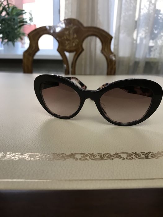 Очки Prada Италия