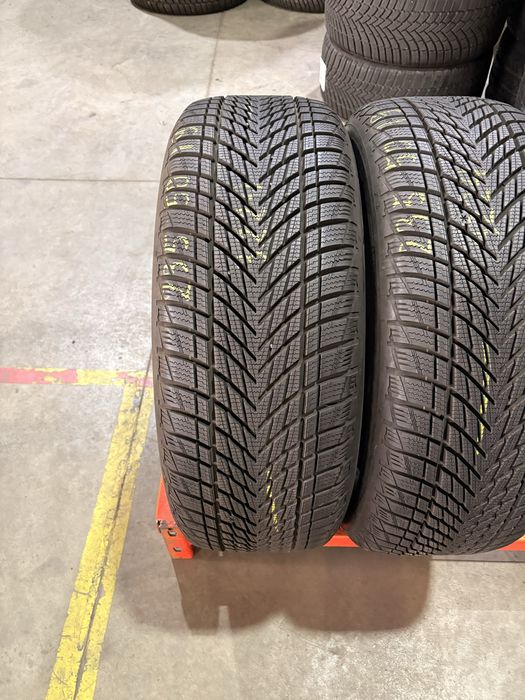 Anvelope iarna 235/50/19 GoodYear UltraGrip Performance 3 235 50 19