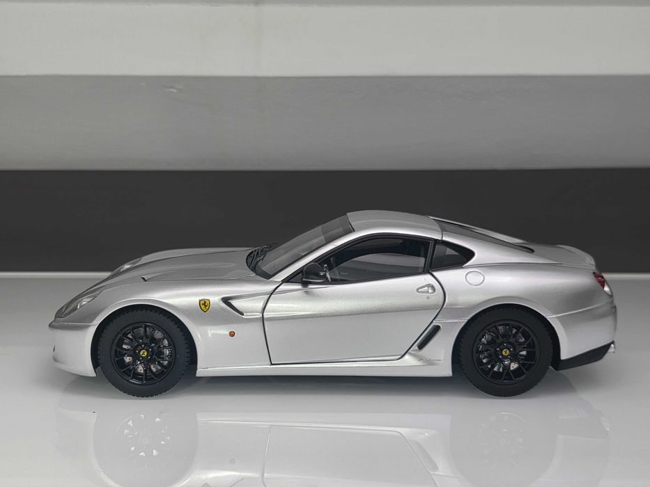 Macheta Auto Colectie 1/18 Hotwheels Elite Ferrari 599 GTB Fiorano Editie Limitata