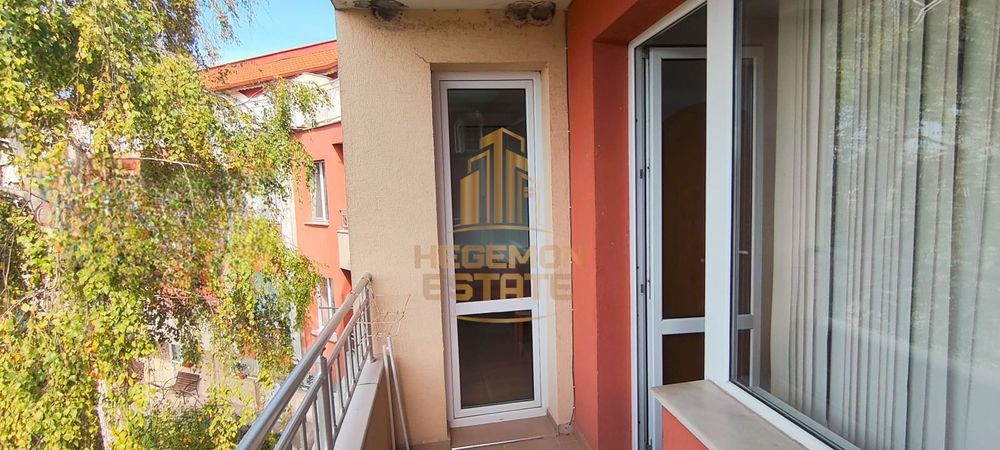 Продава се Тристаен апартамент в Варна, Галата - 88 кв.м за 1883 €/кв.м - Снимка #3