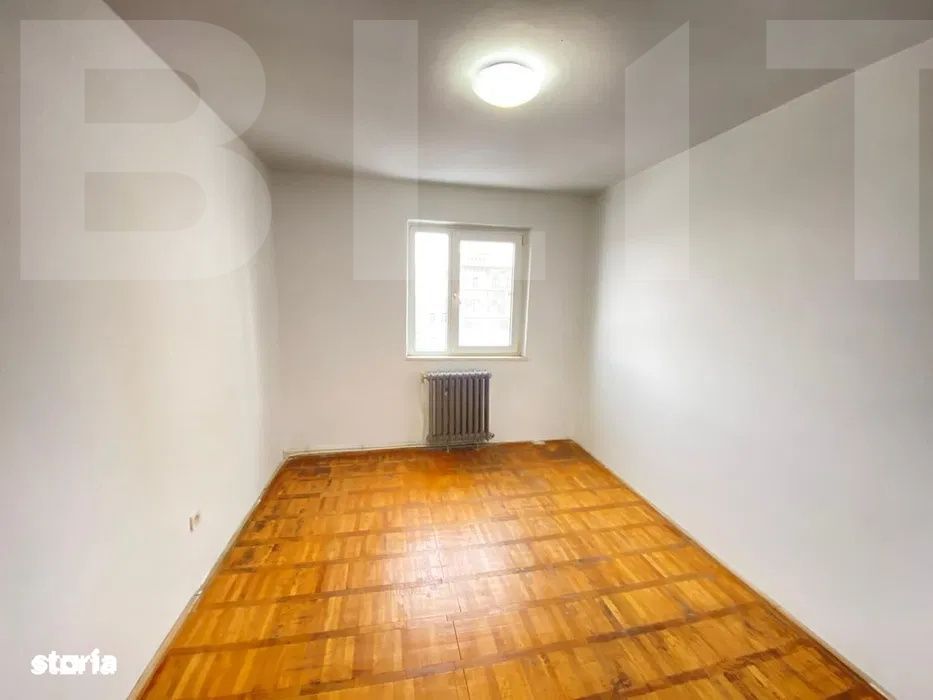 Apartament de vanzare - 3 camere – zona centrala, Strada Nicolae Bal — fotografia 3