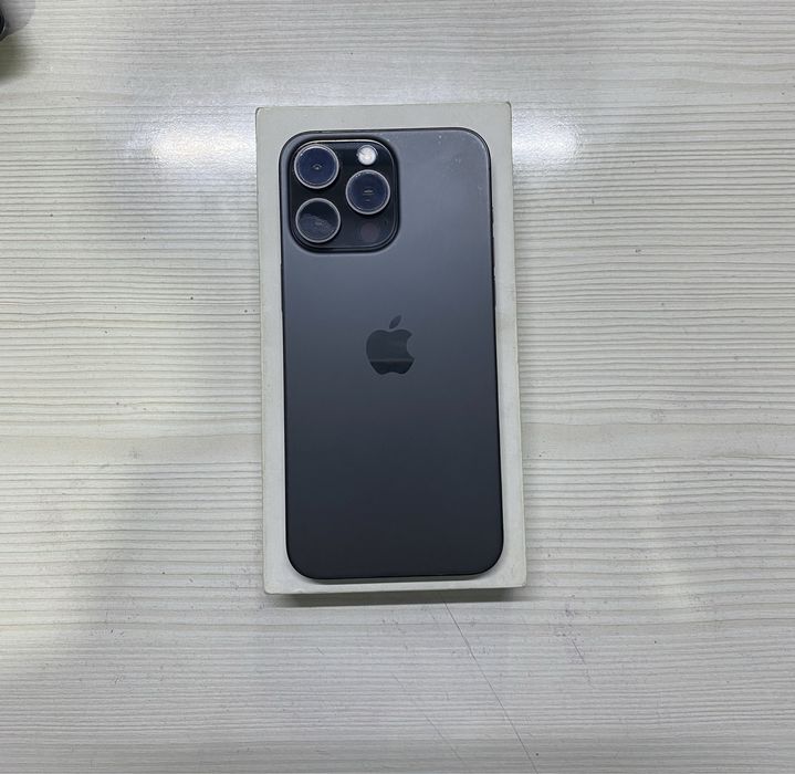 Продам Iphone 15 Pro Max 256гб