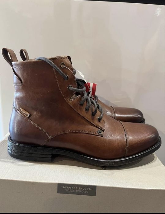 Мъжки боти Levis номер 45