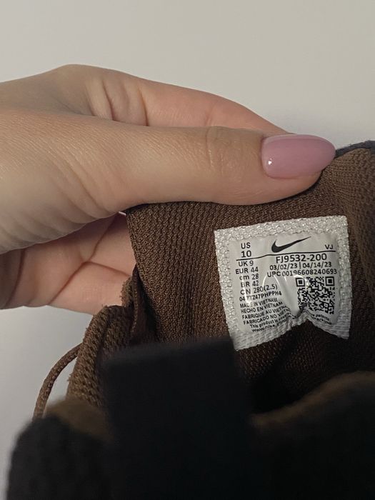NIKE Спортни обувки Tech Hera (Cacao Wow)
