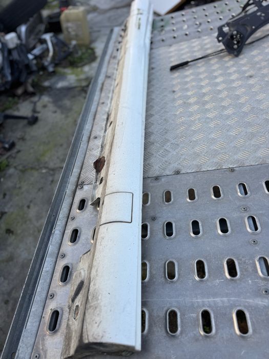 Десен AMG праг за Mercedes E класа W212