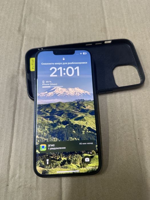 айфон 13  128 гб  в идеале