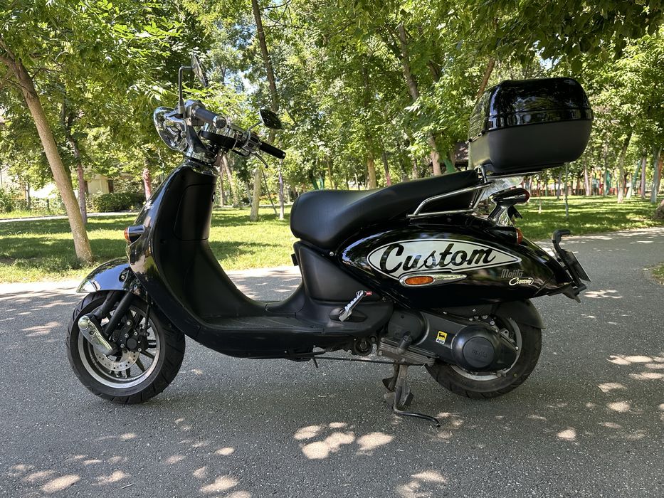 Vand scuter Aprilia Mojito Germania 2007 125cmc permis B NOU!