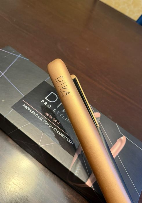 Преса за коса Diva