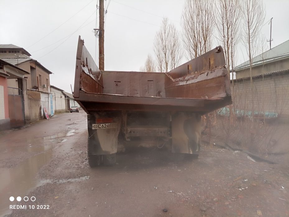 Kamaz samasval sotiladi