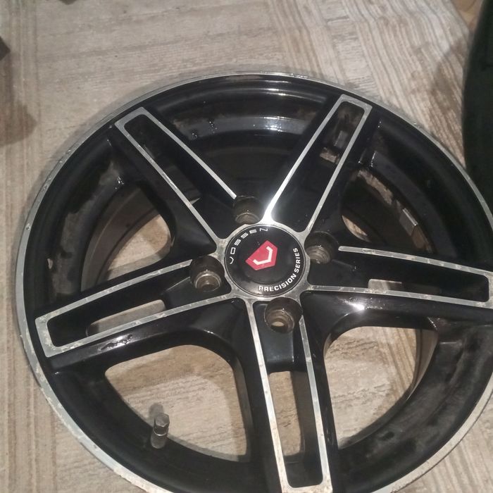 Шина с дисками  размер