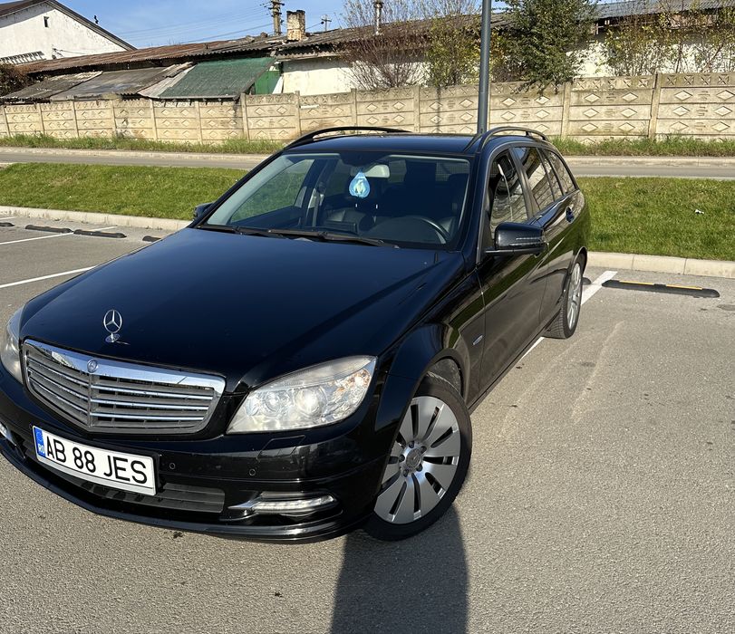 Mercedes benz C200