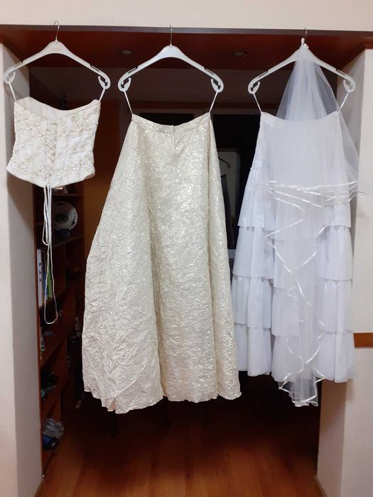 Булчинска рокля, а може и за абитуриентка