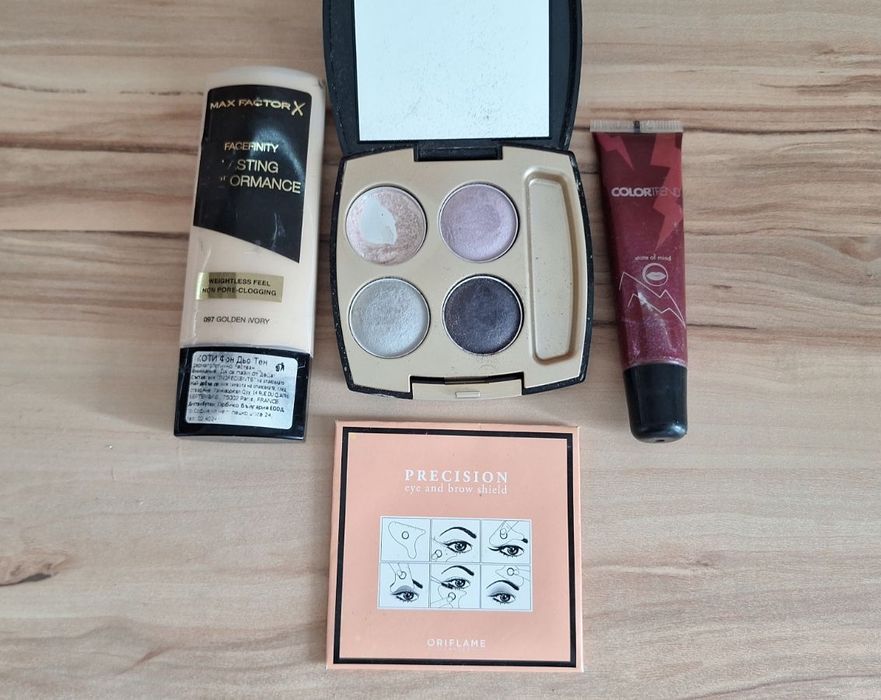 Комплект гримове