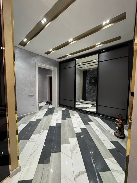 Сдается 3/5/7 Новостройка в центре. Алайский