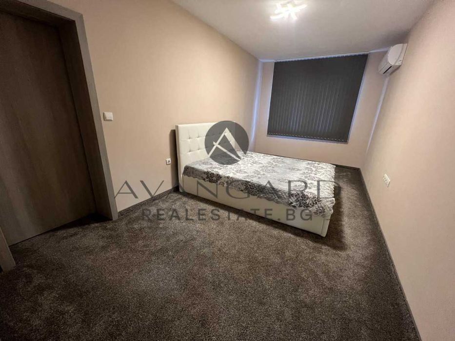 Продава се Тристаен апартамент в Пловдив, Кючук Париж - 112 кв.м за 1715 €/кв.м - Снимка #4