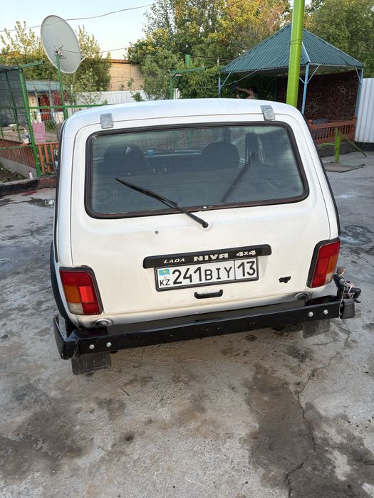 Продам авто Ваз Нива 2121