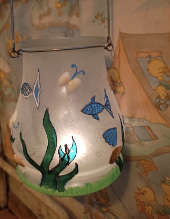 Закачащ се свещник за чаени свещи