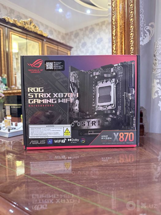ASUS ROG Strix X870-I Gaming WiFi, AM5, Mini-ITX