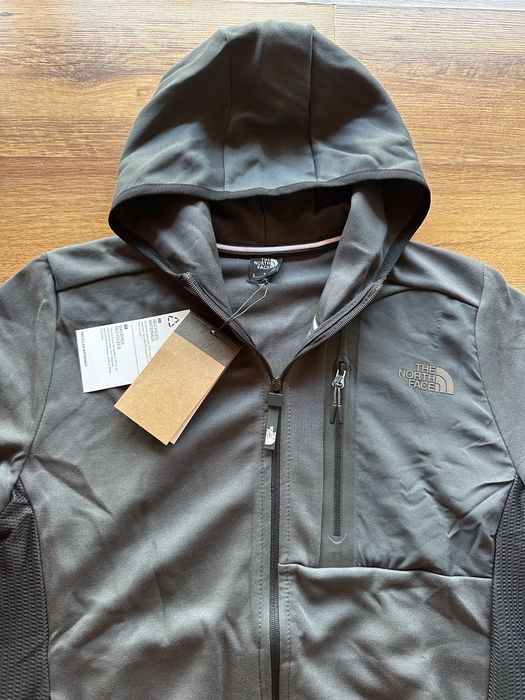 Мъжки,памучен,тъмно сив екип The North Face с качулка и ципове на джобовете