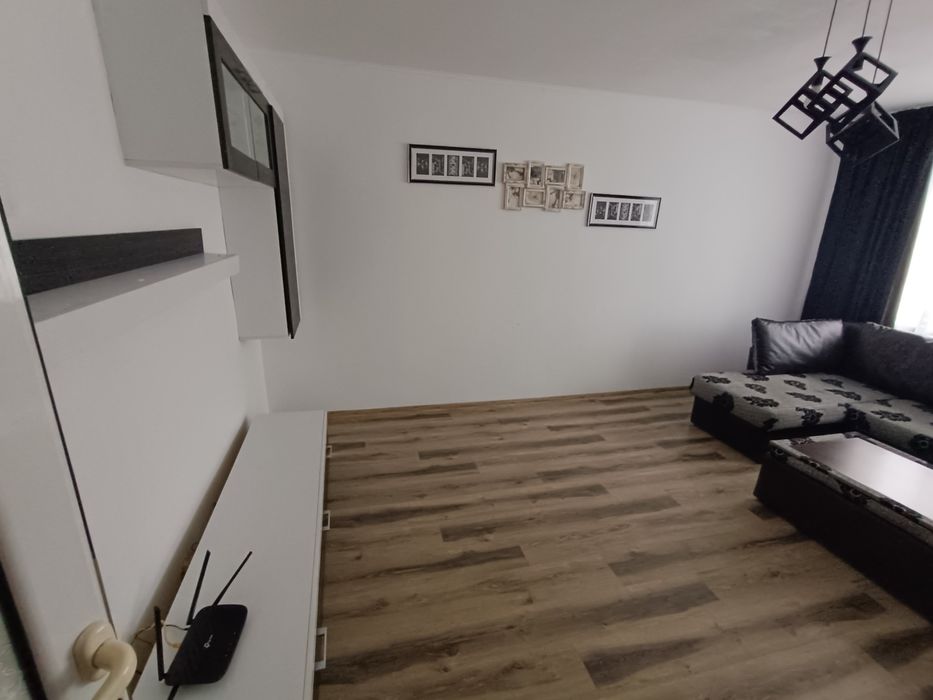 Ofer spre Închiriere apartamet 3 camere