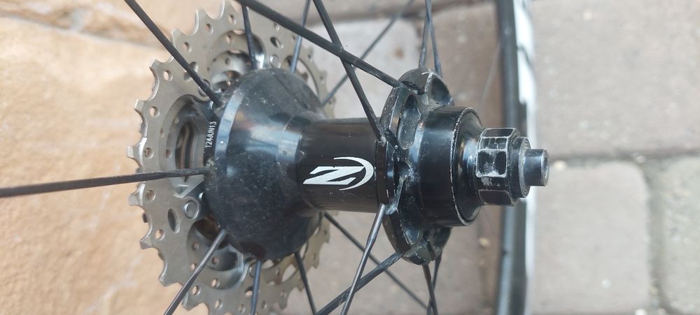 Roata spate cursiera Zipp 28"reparata