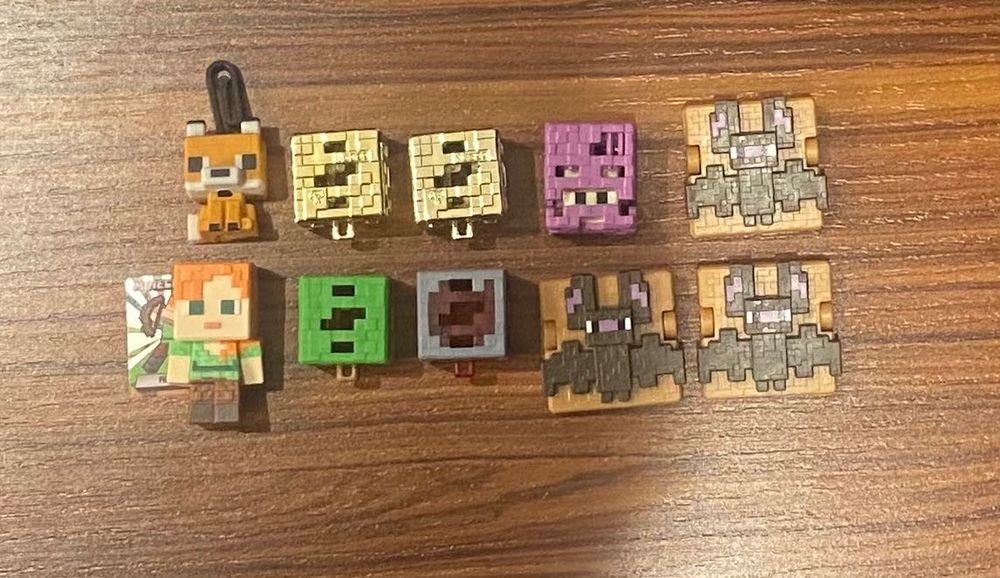 Коллекционные фигурки kinder joy Minecraft