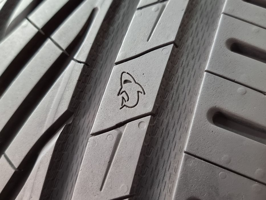 "Dot 25" 235/50/18 Uniroyal 4Броя: 800лв 9мм