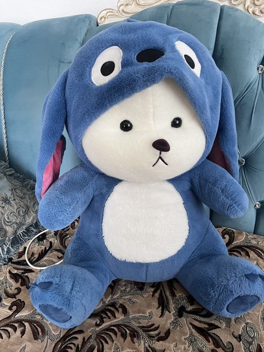 Продам мягкого игрушечного медведя
