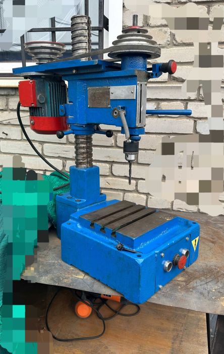 Сверлильный станок