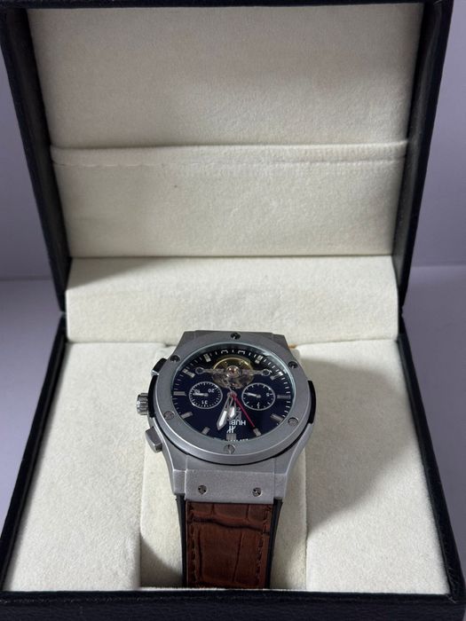 Часы наручные HUBLOT/ КА85773