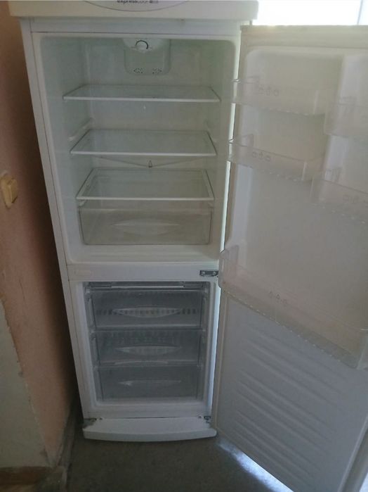 Продам холодильник