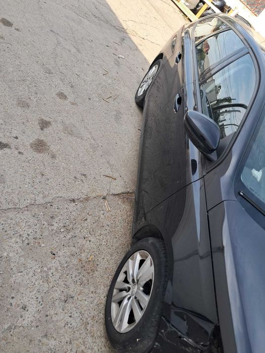 Dezmembrez PEUGEOT 308  1.5 HDI motor YHZ transmisie automata an 2019