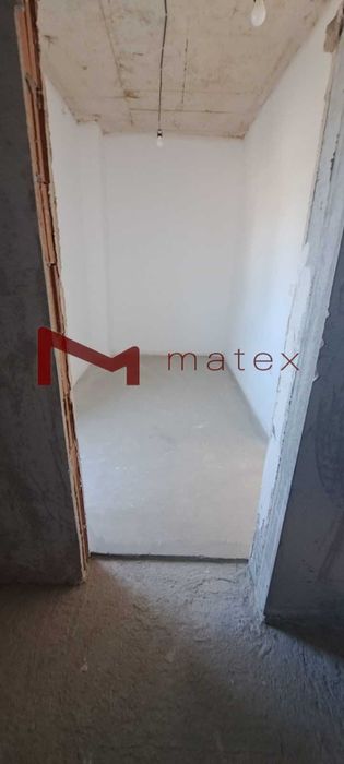 БУТИКОВА КЪЩА- Ален Мак - Траян Кателиев