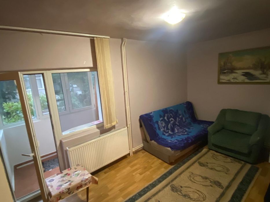 Garsonieră,  Hipodrom - Bariera