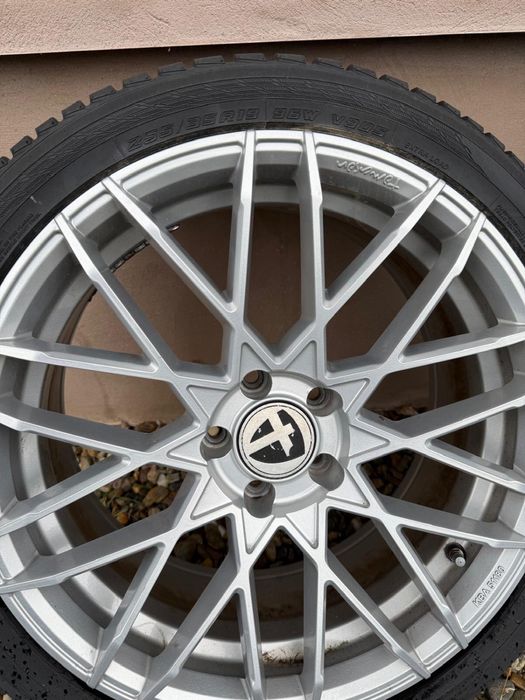 Jante Tomason , 19 inch , 8,5  , echipate cu cauciucuri de iarna