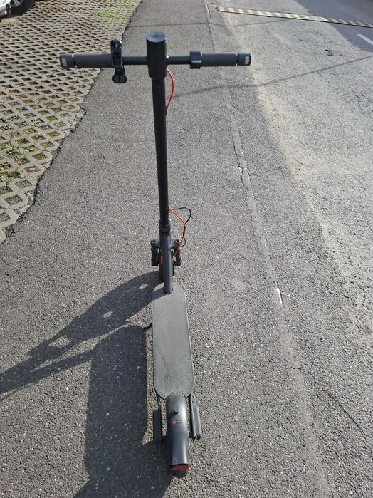 Vand trotineta electrica