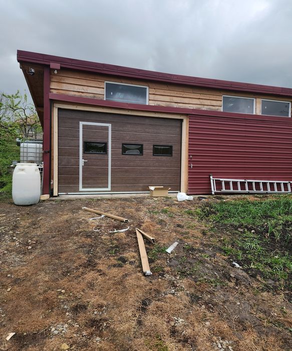 Usa de garaj/ usi secționale/ usi rezidențiale/ usi tip rulou / usa