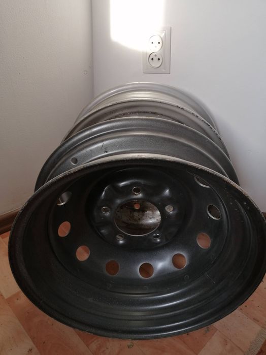 Диски автомобильные R16